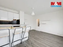 Pronájem bytu 2+kk, Praha - Kyje, Lipnická, 38 m2