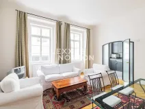 Pronájem bytu 2+1, Praha - Malá Strana, Vlašská, 73 m2