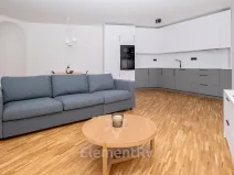 Pronájem bytu 2+kk, Hradec Králové, Komenského, 76 m2
