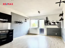 Pronájem bytu 1+kk, Brno, Houbalova, 9573 m2