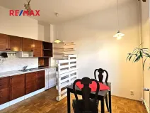 Pronájem bytu 2+kk, Praha - Břevnov, U Ladronky, 50 m2