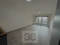 Pronájem bytu 1+kk, Praha - Hloubětín, Poděbradská, 37 m2