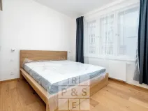 Pronájem bytu 2+kk, Praha - Vršovice, Krymská, 49 m2