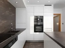 Prodej bytu 3+1, Opava, Holasická, 65 m2