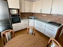 Prodej bytu 3+1, Pardubice, Karla IV., 76 m2