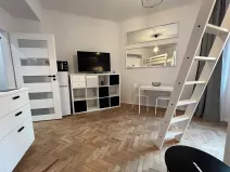 Pronájem bytu 1+kk, Praha - Libeň, Vacínova, 23 m2