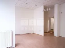 Pronájem obchodního prostoru, Hradec Králové, Švehlova, 61 m2