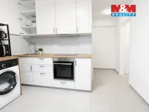 Prodej bytu 1+1, Praha - Letňany, Dobratická, 32 m2