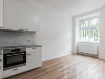 Prodej bytu 2+kk, Praha - Holešovice, Komunardů, 50 m2