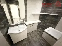 Pronájem bytu 2+1, Kadaň, Chomutovská, 61 m2