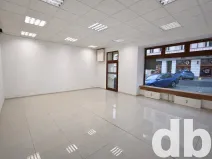 Pronájem obchodního prostoru, Karlovy Vary, Dr. Davida Bechera, 55 m2
