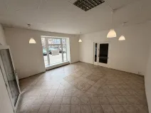 Prodej obchodního prostoru, Děčín, Husovo nám., 52 m2