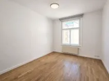 Pronájem bytu 2+kk, Praha - Vršovice, Slovinská, 43 m2