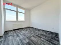 Pronájem bytu 2+kk, Zruč nad Sázavou, náměstí Míru, 36 m2