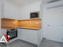 Pronájem bytu 1+kk, Brno, Bratislavská, 28 m2