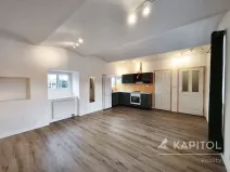 Pronájem bytu 1+kk, Praha - Michle, Nuselská, 31 m2