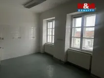 Pronájem obchodního prostoru, Slavkov u Brna, Palackého náměstí, 71 m2