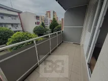 Pronájem bytu 1+kk, Praha - Letňany, Beranových, 31 m2