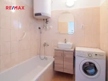 Pronájem bytu 2+1, Břeclav, nábř. Komenského, 57 m2