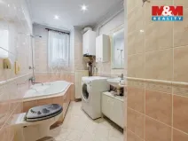 Prodej bytu 2+1, Karlovy Vary - Bohatice, Na Výšině, 45 m2