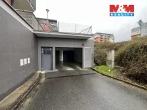 Pronájem garážového stání, Zlín, Zelinova, 14 m2
