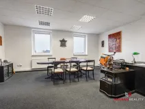 Pronájem kanceláře, Hradec Králové - Rusek, Černilovská, 243 m2