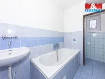 Prodej rodinného domu, Chvaletice, Husova, 76 m2