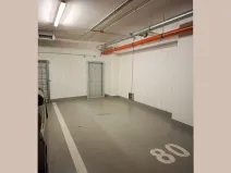Pronájem garážového stání, Praha - Michle, Krnkova, 13 m2