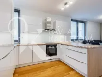 Pronájem bytu 3+kk, Praha - Karlín, Sokolovská, 100 m2