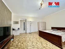 Prodej bytu 3+1, Uhlířské Janovice, 1. máje, 70 m2