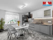 Prodej rodinného domu, Straky, 111 m2