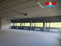 Pronájem kanceláře, Hradec Králové - Slezské Předměstí, Kovová, 365 m2