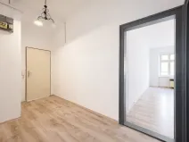 Pronájem bytu 1+1, Karlovy Vary, K. Čapka, 46 m2