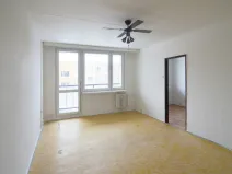 Prodej bytu 3+1, Praha - Modřany, Mádrova, 70 m2