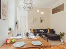 Pronájem bytu 2+kk, Praha, Pernerova, 65 m2