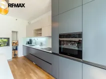 Pronájem rodinného domu, Praha - Dejvice, V Šáreckém údolí, 201 m2