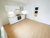 Pronájem bytu 2+1, Praha - Libeň, Zenklova, 74 m2