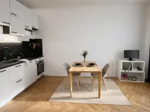 Pronájem bytu 2+kk, Praha - Vinohrady, Hradecká, 38 m2