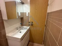 Prodej bytu 3+1, České Budějovice, Průběžná, 61 m2