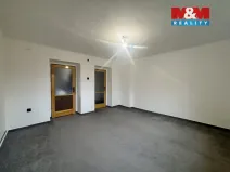 Pronájem bytu 2+1, Dobřany, Stromořadí, 64 m2