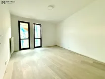 Pronájem bytu 2+1, Praha - Libeň, Zenklova, 68 m2