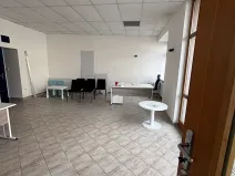 Pronájem obchodního prostoru, Náměšť nad Oslavou, Masarykovo nám., 42 m2