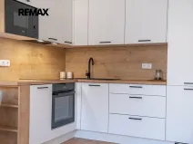 Pronájem bytu 2+kk, Praha - Nusle, Jaromírova, 46 m2