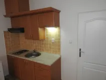 Pronájem bytu 1+kk, Praha - Záběhlice, Mattioliho, 28 m2