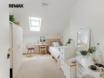 Pronájem atypického bytu, Drahelčice, V Brance, 164 m2