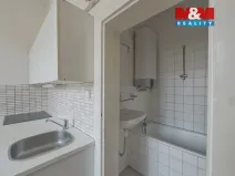 Pronájem bytu 1+kk, Praha - Nusle, Jaromírova, 25 m2