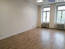 Pronájem kanceláře, Frýdek-Místek, Zámecké nám., 84 m2