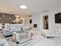 Prodej činžovního domu, Brno - Komín, Hlavní, 523 m2