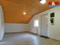 Pronájem bytu 1+1, Červené Pečky, Dobešovice, 40 m2