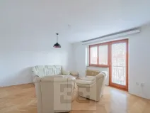 Pronájem bytu 2+1, Hradec Králové, Skupova, 61 m2